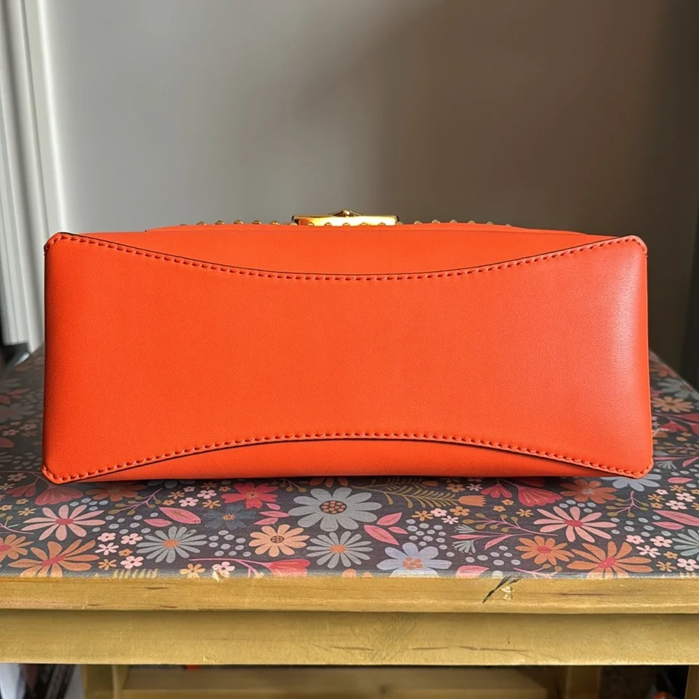 🔥NWT Michael Kors studded shoulder bags